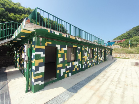 坂里40據點10日發生採光罩掉落，目前現場已完成清理。（圖：產發處）