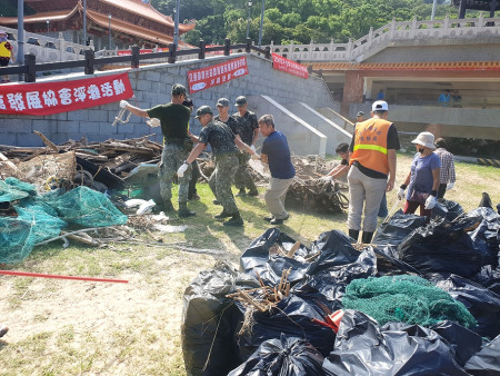 台電每年舉辦聯合淨灘活動,環境保護成果豐碩。今年安排9月13日上午在珠螺沙灘舉辦。(圖:珠山電廠)