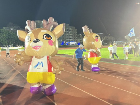 113年連江縣運動會21日盛大開幕!臺馬鄉親、體育選手齊聚2年一度的體育盛會,縣長王忠銘歡迎各界盛情參與。(圖/文:馮紹夫)