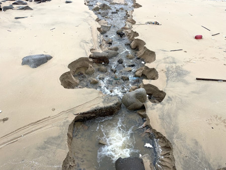 大雨過後。（圖與文：陳鵬雄）