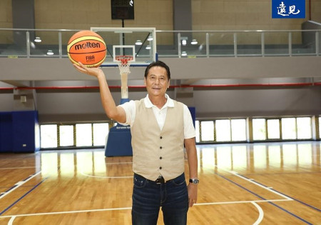 連江縣長王忠銘的目標是讓每位馬祖人都能享受到「運動富足之都」的生活。(圖: 張智傑)。