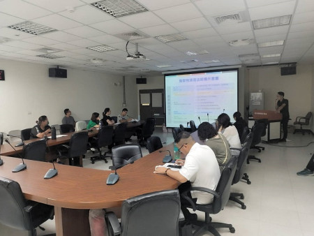 環資局今年度「EMS及IWR&MS管理資訊系統」說明會順利完成,透過專業人員指導說明,讓業者對相關系統操作都有基礎認知。(圖:環資局)