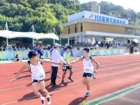 百尺竿頭、爭取榮譽,113年連江縣運會圓滿閉幕 。(圖與文:馮紹夫)