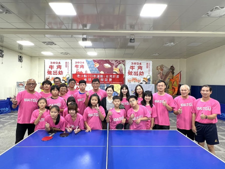 113年運動i台灣連江縣桌球社區聯誼賽26日在南竿復興村活動中心舉行。(圖/文:馮紹夫)