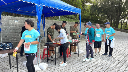 跑動莒光.閃耀發光!莒光定向星光馬拉松開跑。(圖與文:宋幸儒)