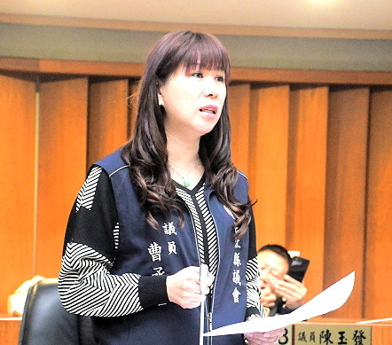 　議員曹丞君進行質詢。（圖／文：曹重偉）