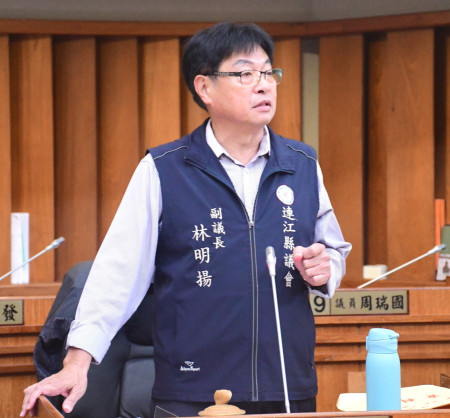 　副議長林明揚進行質詢。（圖／文：曹重偉）