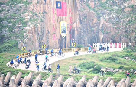 彎道風景。（圖與文：陳其敏）