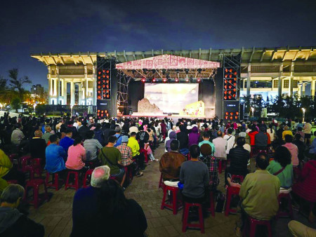 文化帶動觀光,《相約十五暝》高雄、台中巡演。(圖:縣府)