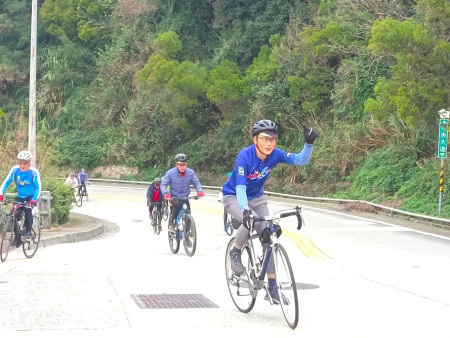 第十六屆兩馬體育交流賽圓滿落幕,籃球、羽球、桌球、匹克球、網球與自由車登高賽六項比賽兩地各取三項勝利,平分秋色。(圖/文:曹重偉)
