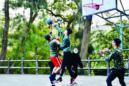 防守隊伍成功阻防。