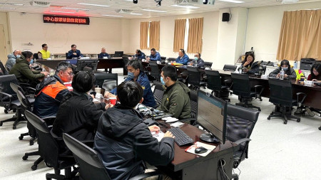 　連江縣政府協助各鄉公所防災協作中心成立教育訓練，藉此強化社區的韌性，共同守護家園安全。（圖：連江縣災害防救辦公室）