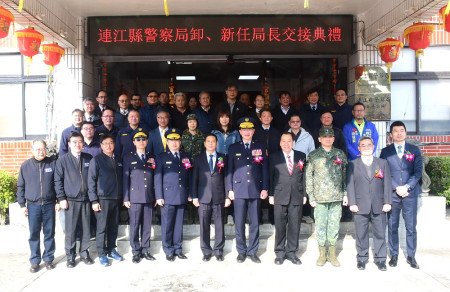 　縣警局長交接，蕭欽杰升任內政部警政署刑事警察局副局長，職缺由現任鐵路警察局副局長陳保安升任。（圖／文：曹重偉）