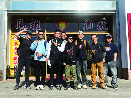 參訪馬祖酒廠。