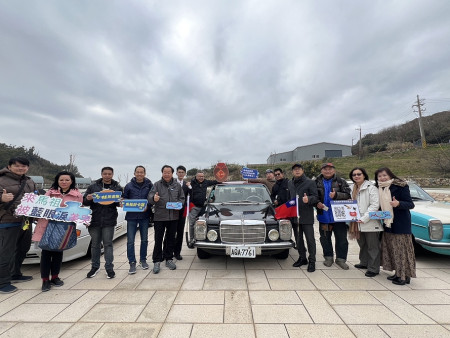 台灣經典老車協會來馬祖旅遊,其中故前總統蔣經國先生賓士禮賓座車驚艷現身。(圖/文:馮紹夫)