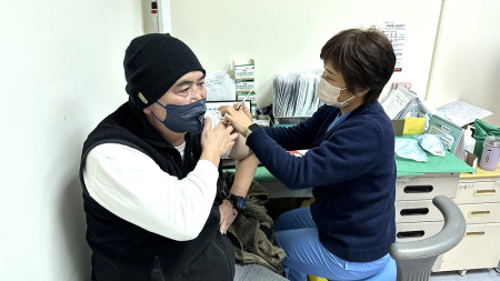 公費帶狀疱疹疫苗17日起開打,首日在縣立醫院有29人完成,衛生局呼籲各鄉民眾配合門診盡早接種。(圖/文:曹重偉)