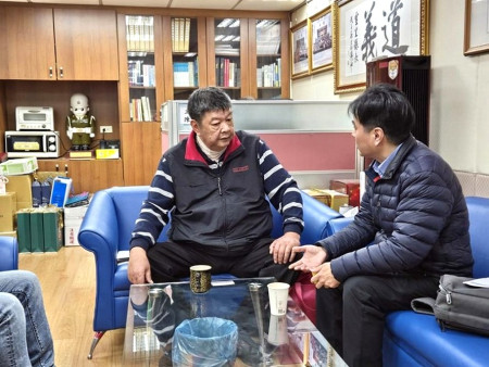 立法委員陳雪生關切台馬第二、三條海纜修復進度及連江縣5G基地台涵蓋率,要求海纜修復加速,第四條海纜115年7月完工。(圖:陳雪生辦公室)