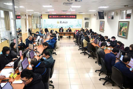 　第5次主管週報，縣長王忠銘再次強調態度是關鍵，鼓勵同仁積極、負責、主動面對，勇於任事，並做到「每日三省吾身」。（圖／文：曹重偉）