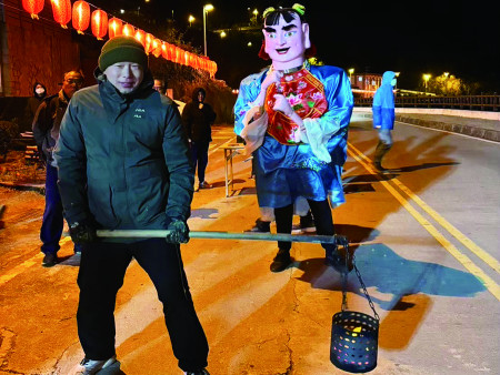 　體驗傳統習俗，認識當地文化。
