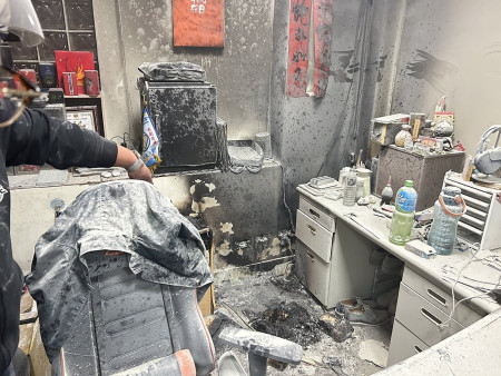 民社處社福科辦公室火警　調查電線走火導致