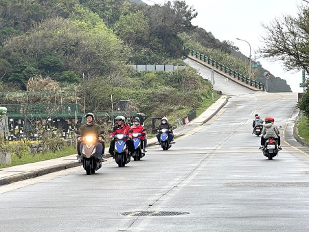 　清明連假自由行散客多，北竿機車出租業生意好。（圖／文：陳鵬雄）