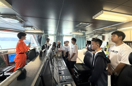 海巡署舉辦「深度教育、體驗海巡」114年海洋學生體驗營,邀請介壽學子參加活動。(圖:第一○岸巡隊)