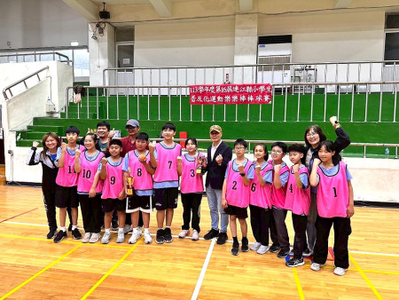 校際樂樂棒活力開打　選手全力以赴展現運動家精神。（圖與文：王致潔）