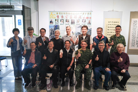 八位藝術名家齊聚南竿,為馬防部60週年慶增添人文氣息。(圖/文:江奉軒)