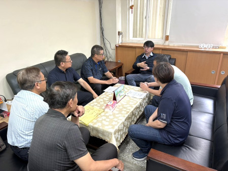社團法人福建金門馬祖地區建築師公會拜會縣府,雙方表示將加強合作,推動連江縣永續發展。(圖:縣府)