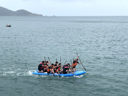 馬祖海上端午SUP立槳龍舟賽隆重登場。（圖與文：江奉軒）