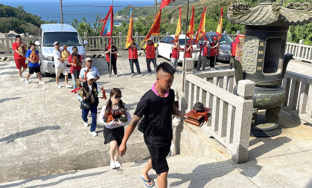 遠道而來!桃園大園區永源天后宮與西莒田澳境天后宮會香,田澳境天后宮熱烈歡迎。(圖/文:宋幸儒)