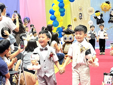幸福啟程 介壽幼兒園34屆畢業典禮。(圖與文:馮紹夫)