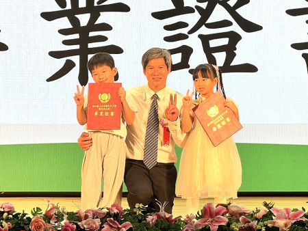 幸福啟程 介壽幼兒園34屆畢業典禮。(圖與文:馮紹夫)