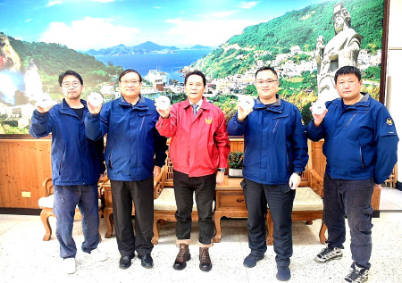 臺灣省城隍廟慷慨捐贈4千顆住警器,守護縣民平安。(圖:連江縣消防局)