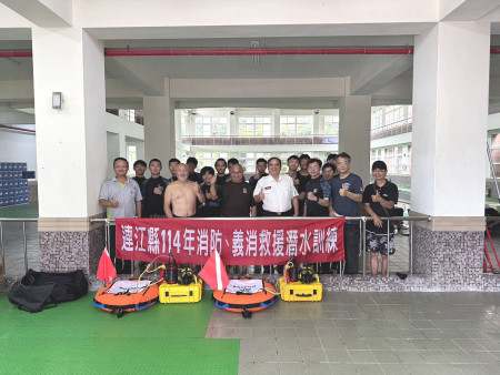 　消防局為期四天進階水域緊急救護訓練，強化救難人員技能確保民眾水域活動安全。（圖：連江縣消防局）