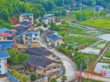 如詩如畫的鄉村美景。