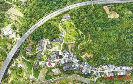 廣峰村航拍圖。