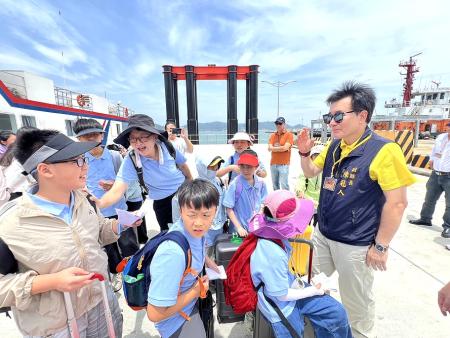 2025兩馬文化體育夏令營,35名馬尾國小學生13日抵達馬祖進行六天五夜文化交流參訪。(圖/文:馮紹夫)