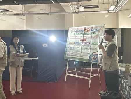 防空演習第二次預演遇樂活體育館停電，預演靈機應變照常進行。（圖／文：江奉軒）