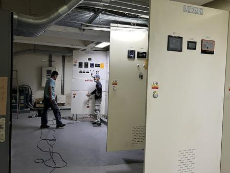 樂活館高壓設備故障修復，今俟台電測試無虞後送電。（圖：縣府）