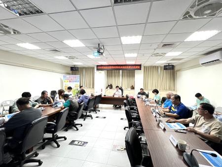 縣府召開環境衛生暨環保業務及向海致敬協調會，副縣長陳冠人主持會議。（圖／文：馮紹夫）