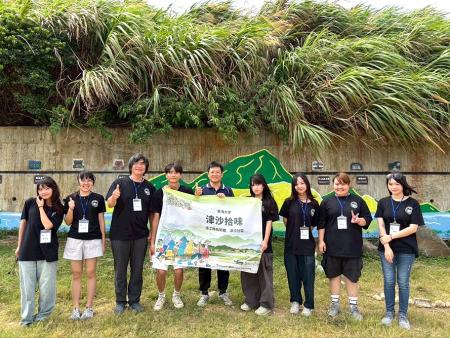 東海大學津沙拾味團隊於珠螺、津沙駐村，投入社區營造傳承並創新文化觀光發展。（圖：產發處）