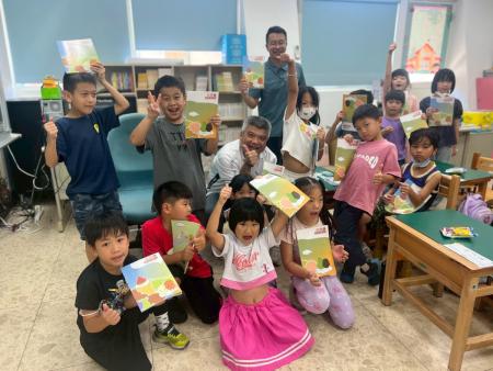 雲林全國運動會「品德美哉.聖火傳愛」品德教育送課到東引國中小。(圖:縣府教育處)
