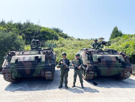 軍事裝備陳展，展現馬祖戰地風情。