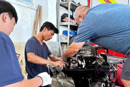 東引首場汽車拉力賽即將開跑，消防分隊嚴陣以待，全面加強救災整備。（圖：東引消防分隊）