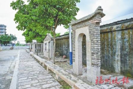 龍峰村特色石頭文化主題樂園。