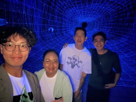 泰國觀光局台北辦事處處長莎莉蔓一行來馬進行觀光踏查、走訪藝術島展品,並拜會縣長王忠銘。(圖:王致潔、泰國觀光局台北辦事處提供)