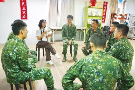 課程講解及認識學員。