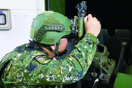 官兵確認目標準確。