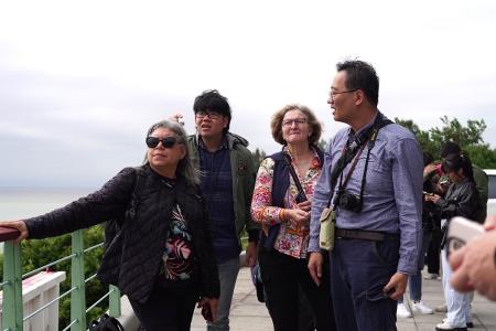 國際文化紀念物與歷史場所委員會2位主席來馬考察馬祖戰地文化景觀。（圖／文：馮紹夫）